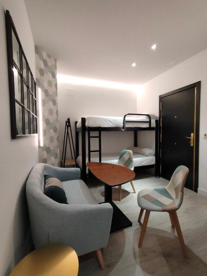 Apartamentos Wur Madrid Buitenkant foto