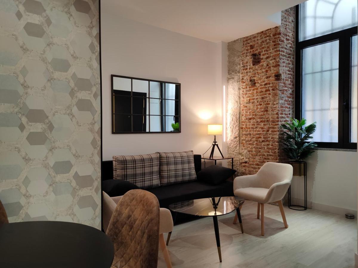 Apartamentos Wur Madrid Buitenkant foto