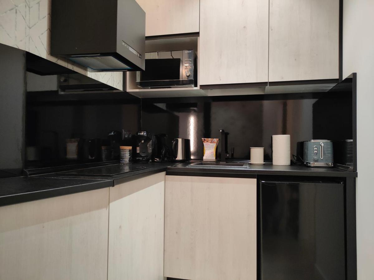 Apartamentos Wur Madrid Buitenkant foto