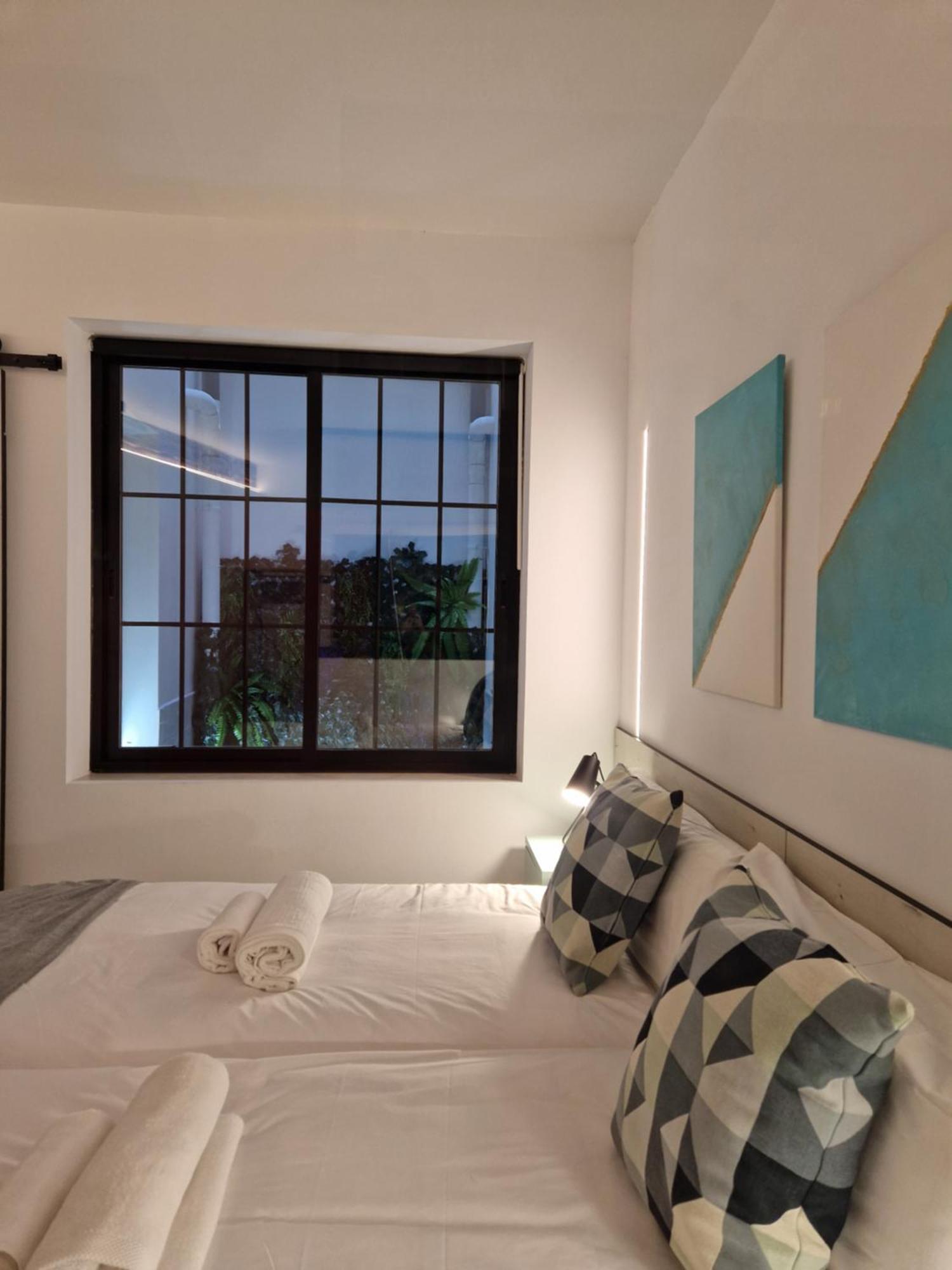 Apartamentos Wur Madrid Buitenkant foto