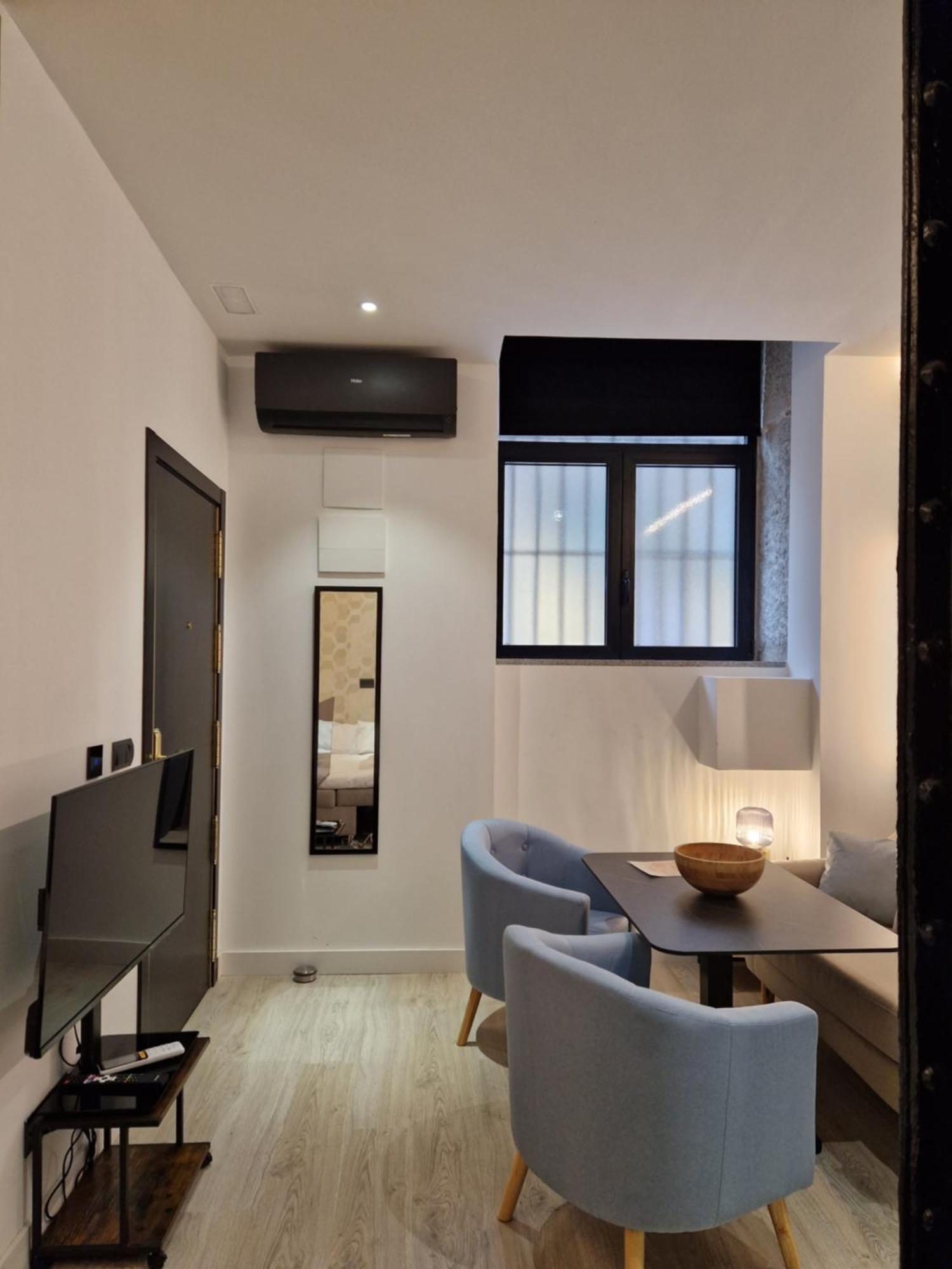 Apartamentos Wur Madrid Buitenkant foto